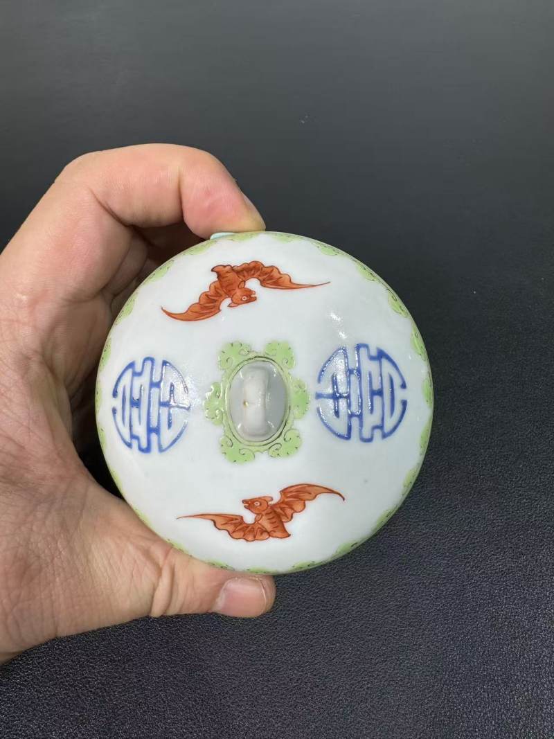 清道光 嶰竹制粉彩福寿纹葫芦式盖罐 - 图7