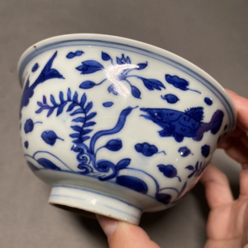 明万历 青花鱼藻纹碗一对 - 图17