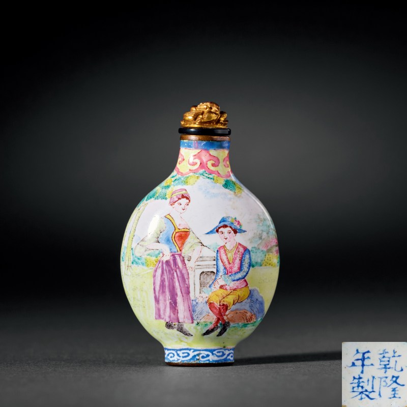 清 铜胎画珐琅西洋人物烟壶