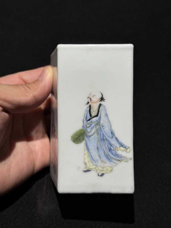 民国 粉彩商山四皓图笔筒 - 图8