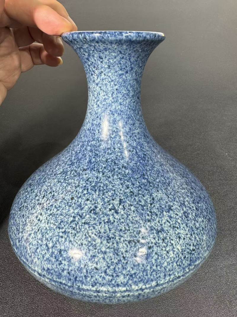 清雍正 青金石釉弦纹瓶 - 图4