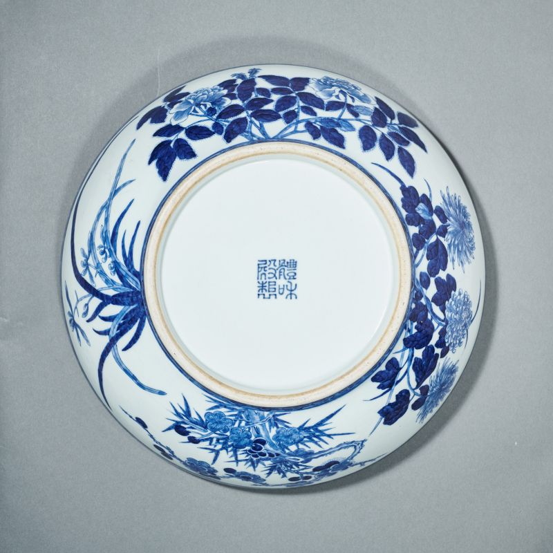 清光绪 青花四季花卉纹大捧盒 - 图6