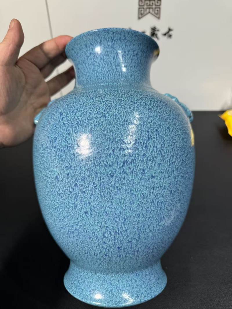 清乾隆 炉钧釉蝶耳尊 - 图6