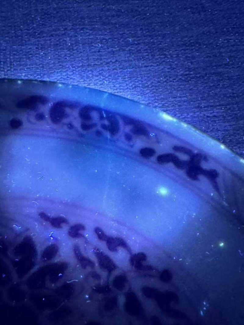 清道光 青花缠枝莲纹盘 - 图7