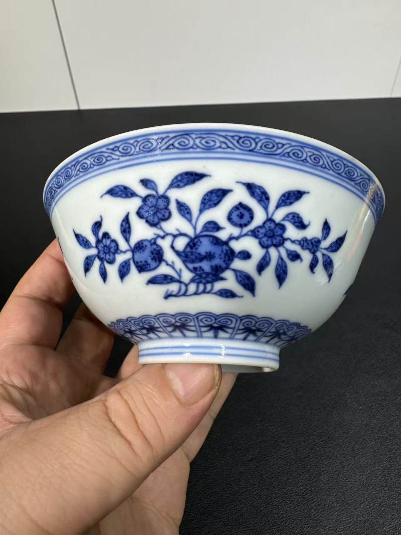 清嘉庆 青花三多纹碗 - 图2