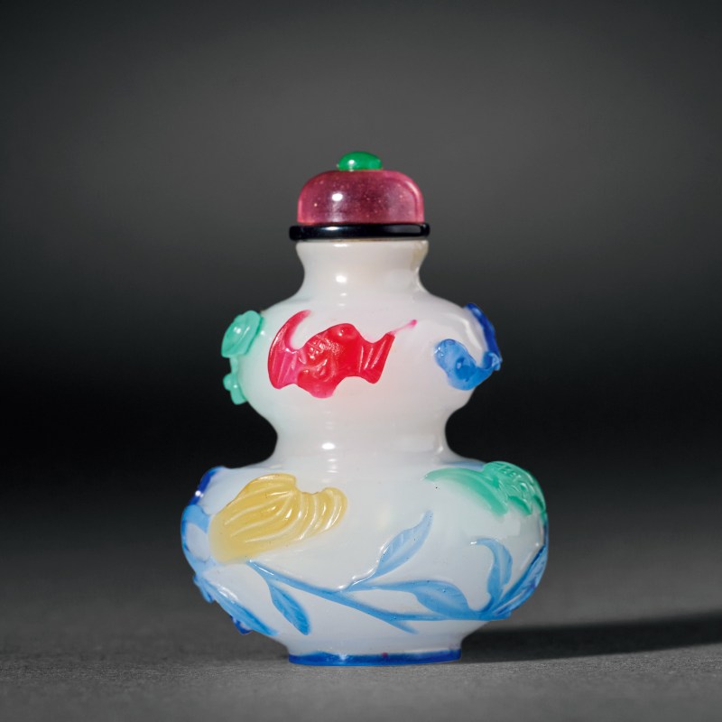 清 雪地套多色葫芦烟壶 - 图2