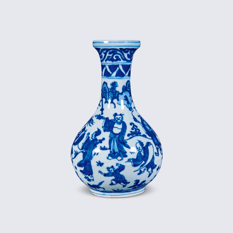 明嘉靖 青花八仙图盘口瓶