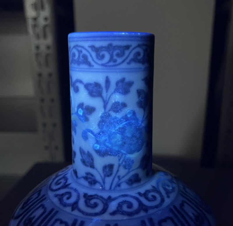 清乾隆 青花折枝花卉纹纸槌瓶 - 图17