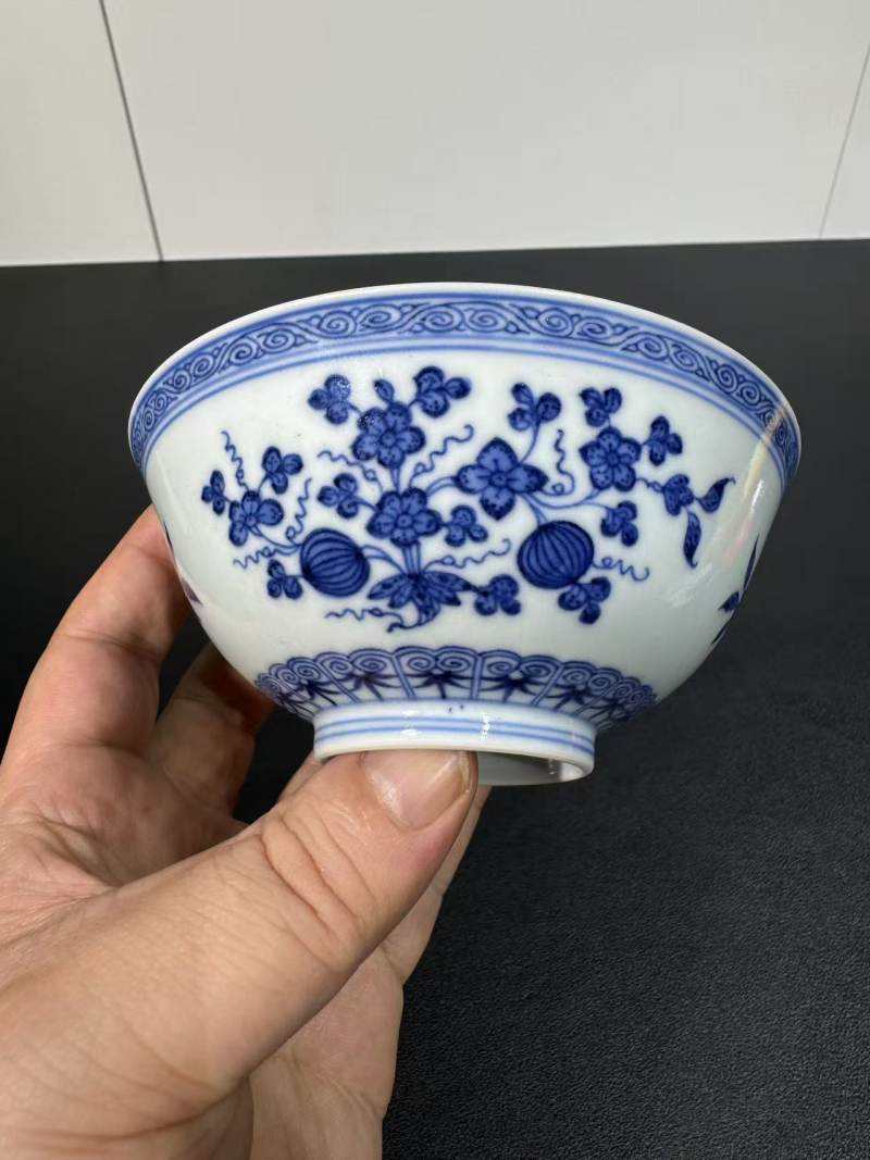 清嘉庆 青花三多纹碗 - 图3