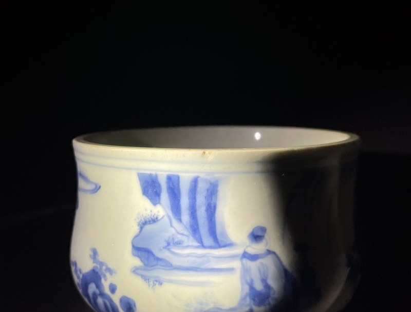 明崇祯 青花高士清谈图罗汉炉 - 图12