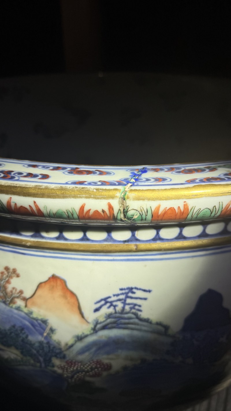 清中期 斗彩山水人物纹大卷缸 - 图20