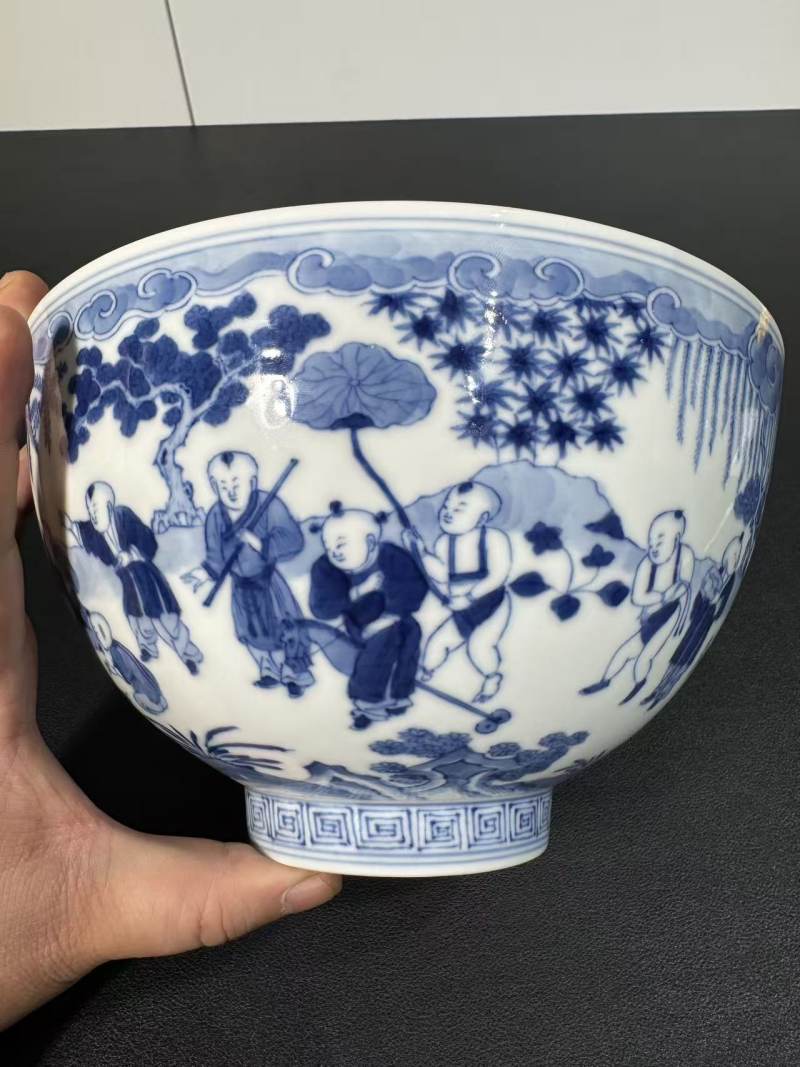 清康熙 青花庭院婴戏图大碗 - 图6