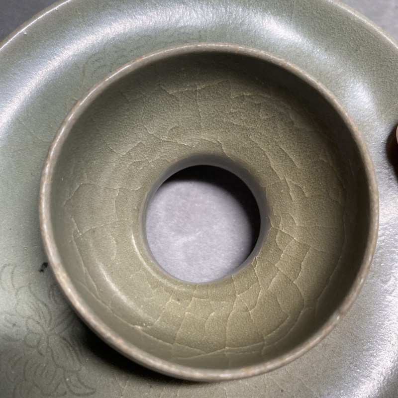 明 青釉暗刻花卉纹盏托 - 图6