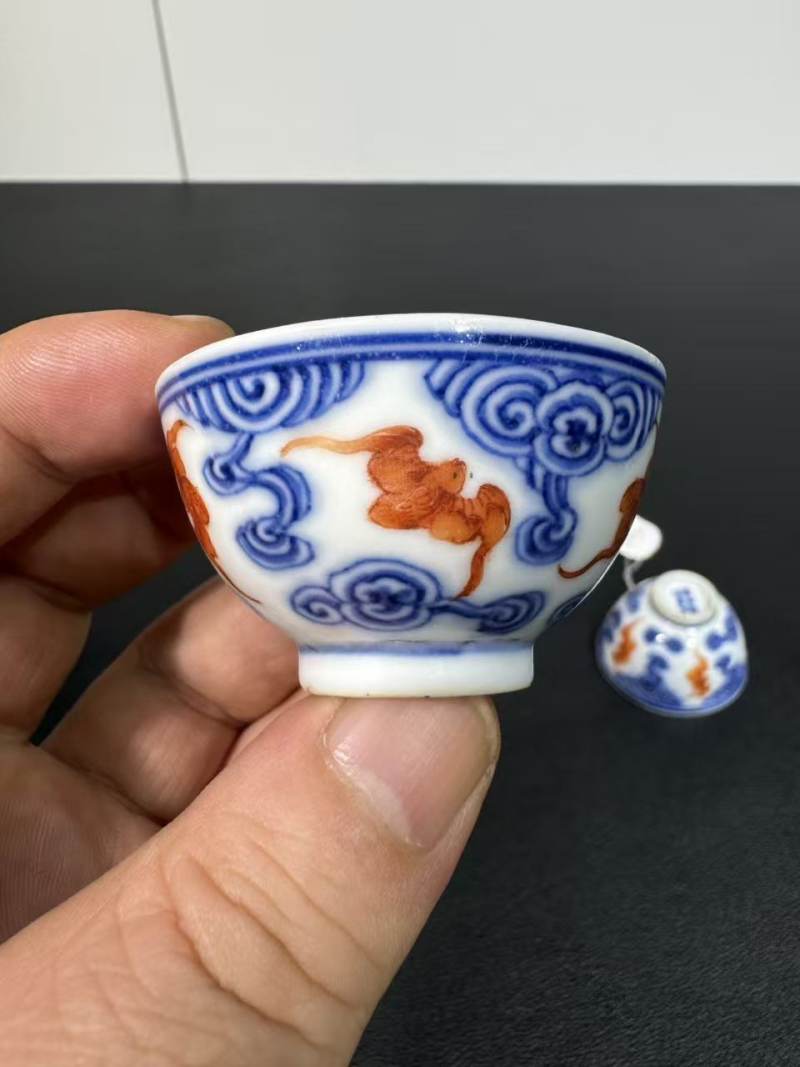 清光绪 青花矾红洪福齐天纹杯3只 - 图2