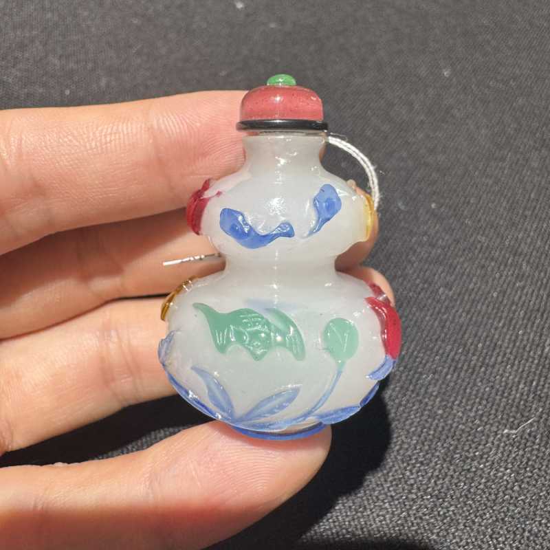 清 雪地套多色葫芦烟壶 - 图6