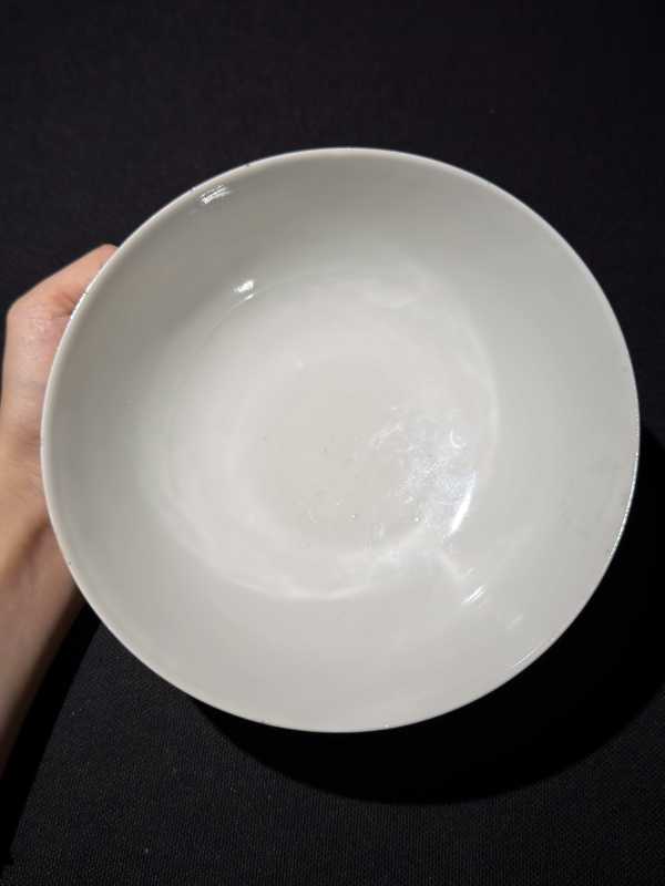 清道光 粉彩洞石灵仙花卉纹碗 - 图2