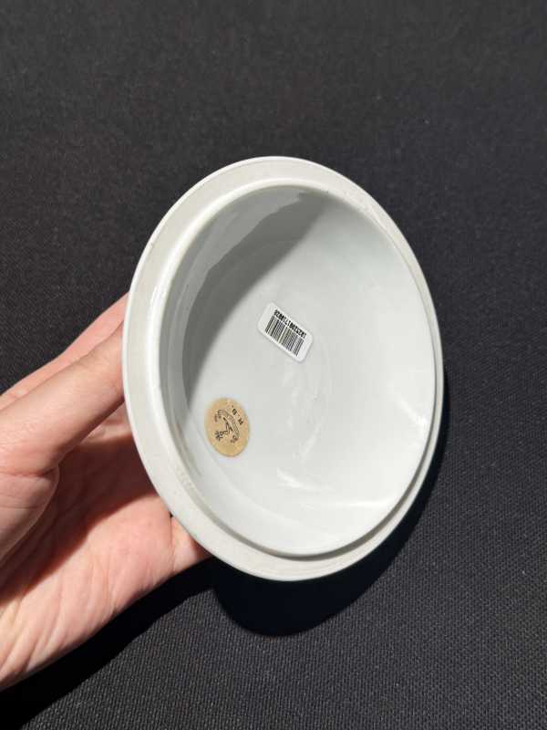 清康熙 五彩花卉纹盖碗一对 - 图13