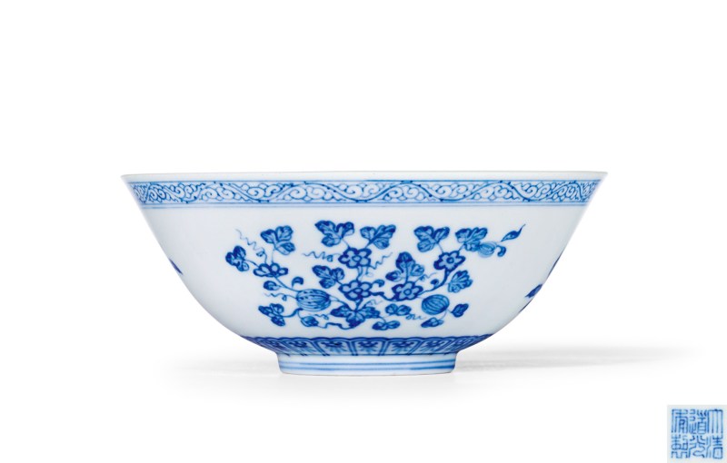 清道光 青花折枝三多纹碗