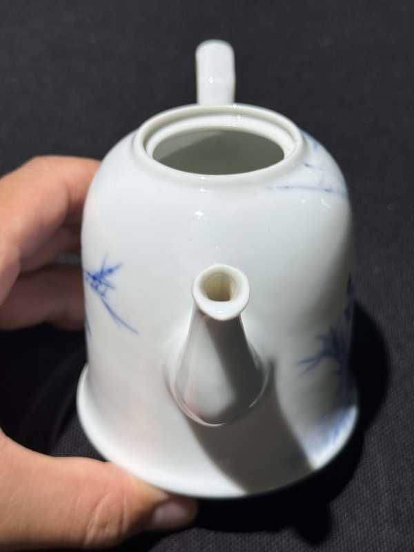 民国 王步风格青花蓝料竹雀图壶 - 图6