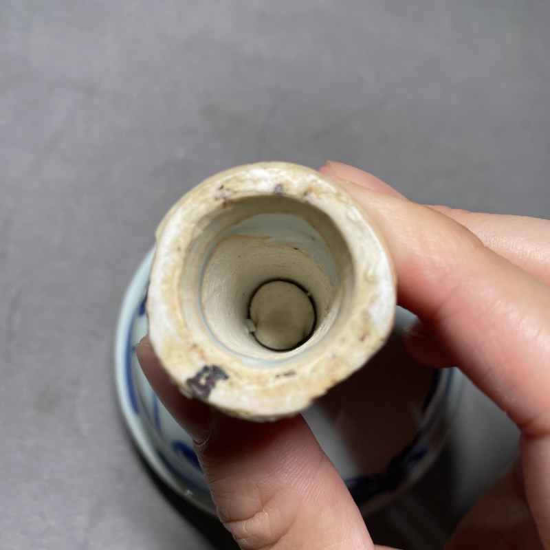 元 外青花凤纹内模印杂宝纹小高足杯 - 图11