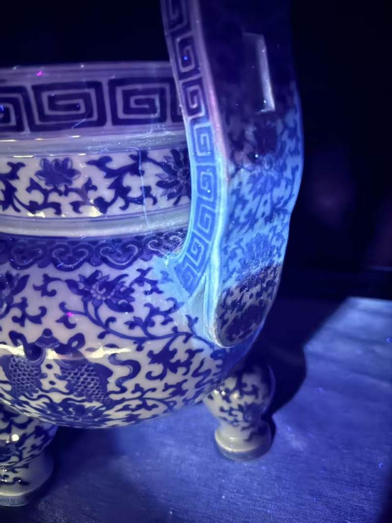 清道光 青花缠技花卉双耳炉 - 图10