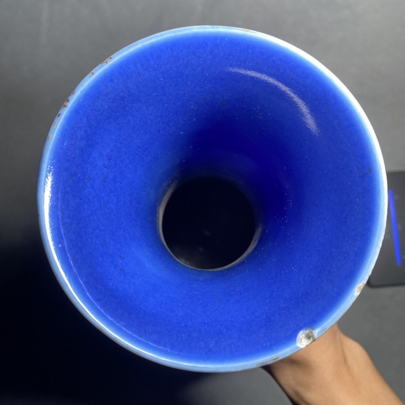 清光绪 霁蓝釉描金皮球花纹玉堂春瓶 - 图7