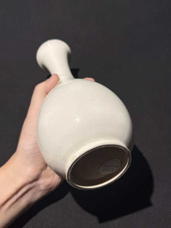 明 白釉柳叶净瓶 - 图10