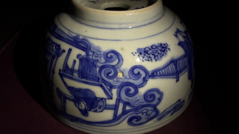 明嘉靖 青花夜读春秋图孔明碗 - 图13