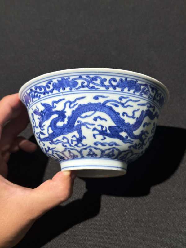 明嘉靖 青花内凤纹外云龙纹碗 - 图8