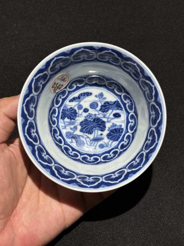 清乾隆己卯（1759） 青花御制诗“荷露烹茶”盖碗 - 图16