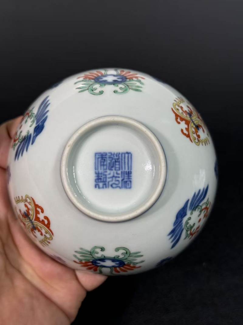 清道光 青花加彩忍冬纹茶圆 - 图7