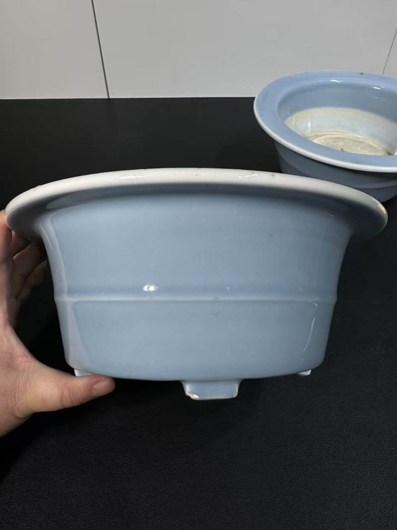 清康熙 天蓝釉弦纹花盆一对 - 图2