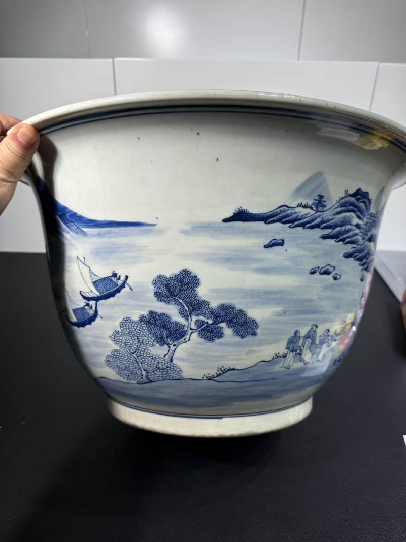 清光绪 青花江亭琴会纹大花盆 - 图4
