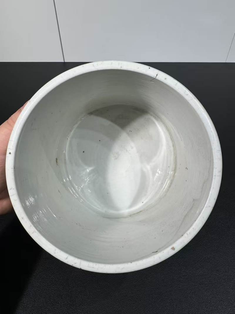 清康熙 釉下三彩秋江渔隐图笔筒 - 图6