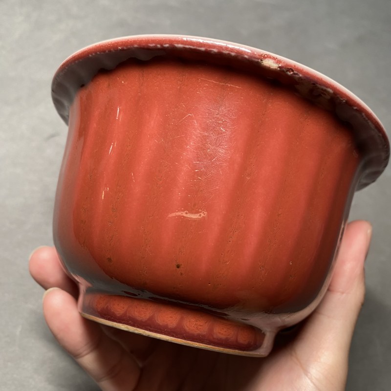 清雍正 霁红釉菊瓣纹小花盆 - 图10