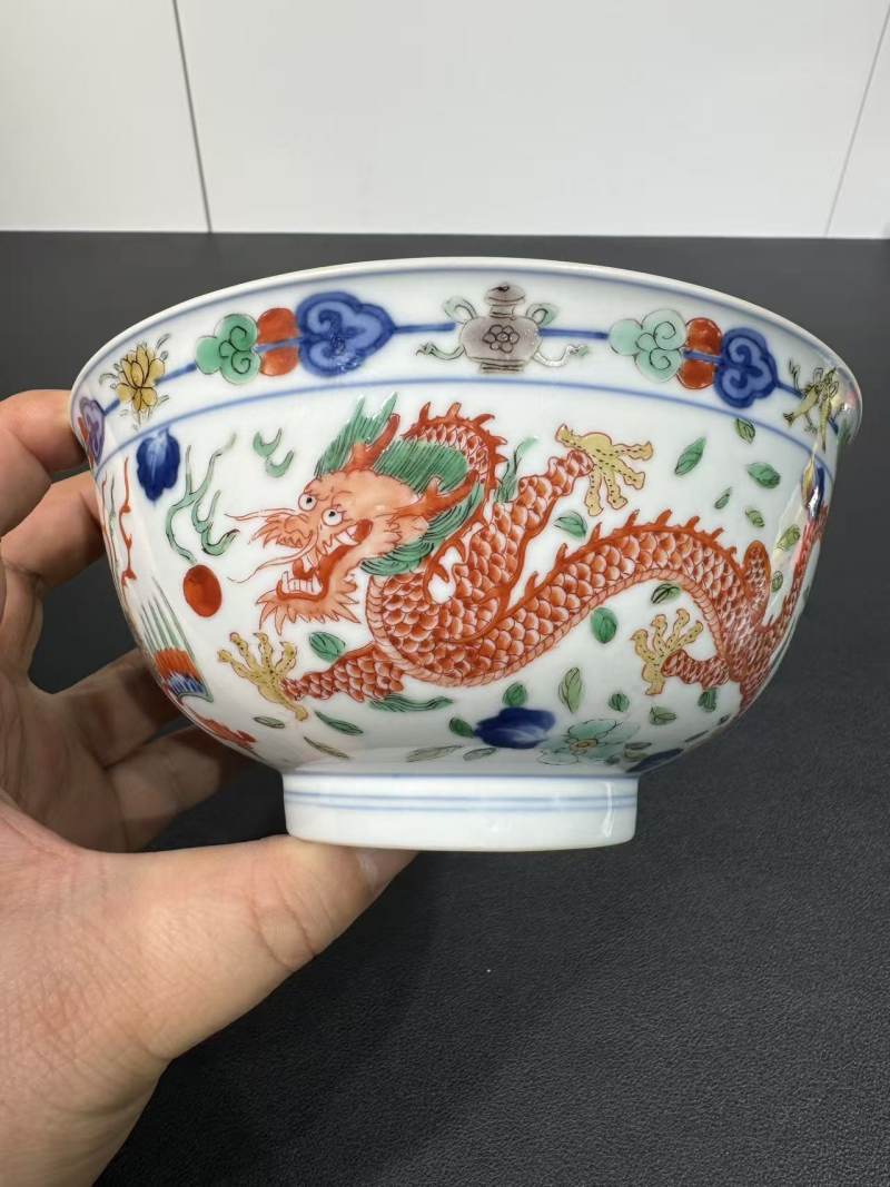 清乾隆 五彩龙凤纹碗 - 图2