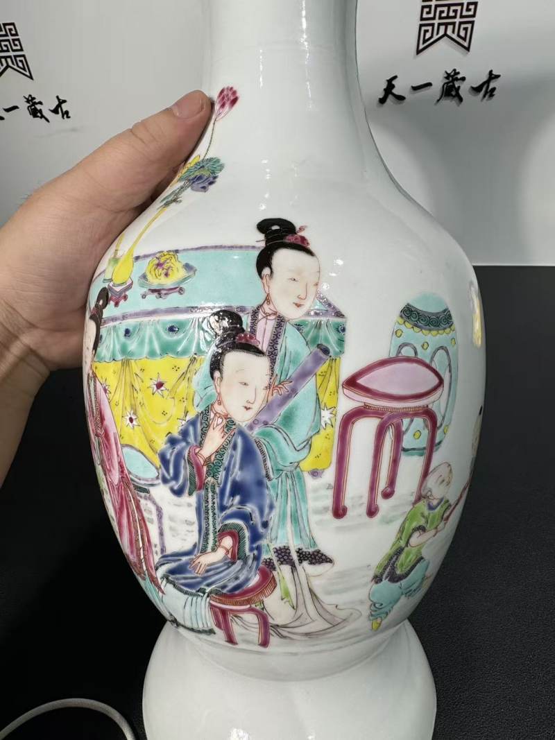 清雍正 粉彩教子图撇口尊 - 图4