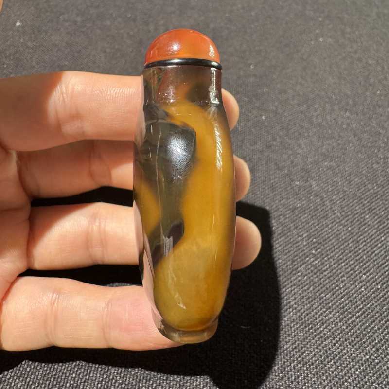 清 灵猴影子玛瑙鼻烟壶 - 图5