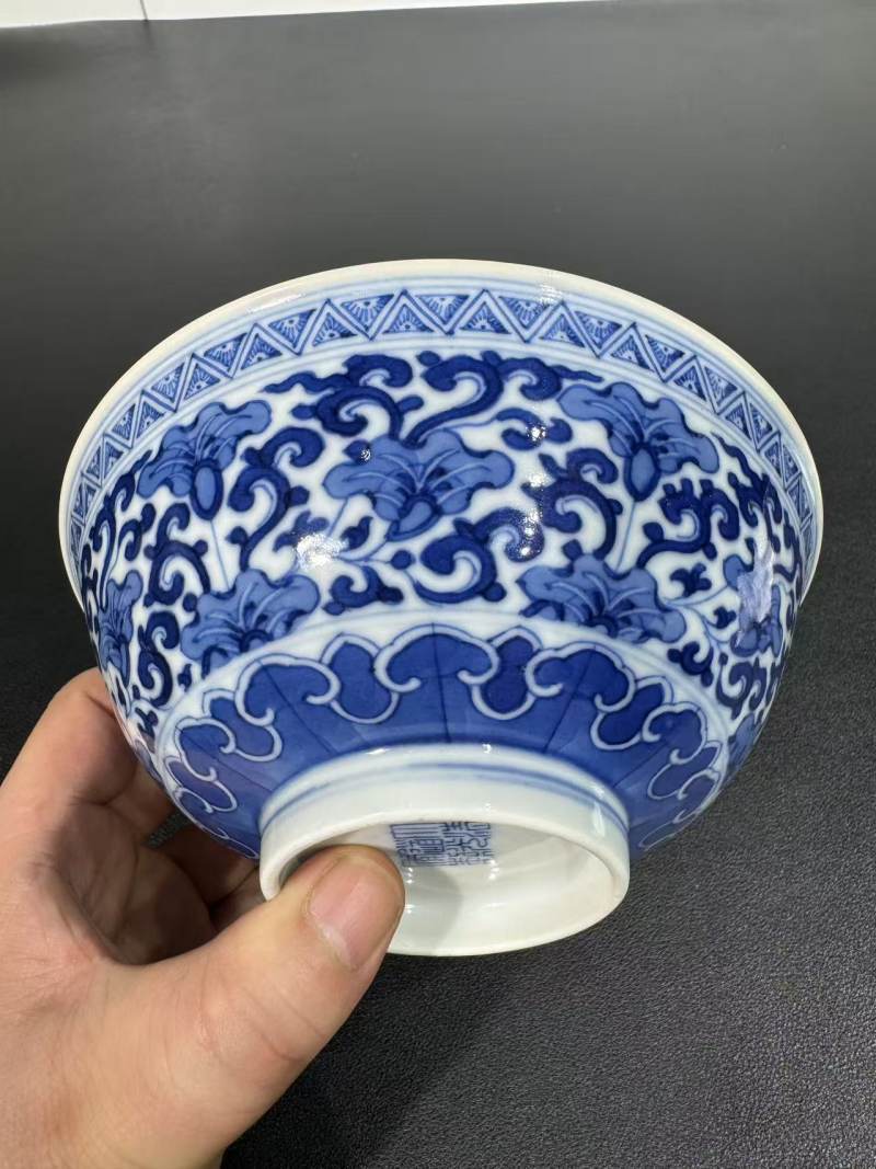 清道光 青花苜蓿纹碗 - 图4