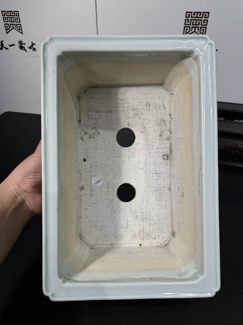 清康熙 矾红海水江涯模印绿龙纹长方花盆 - 图11