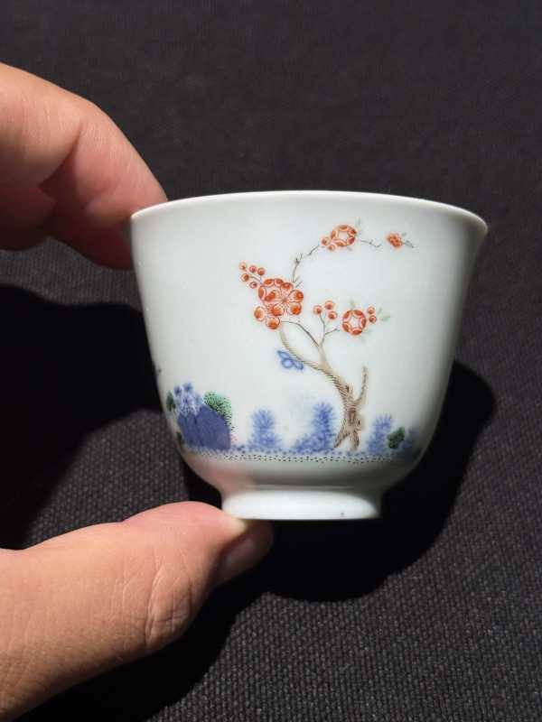 清嘉庆 青花五彩二月杏花花神杯 - 图7