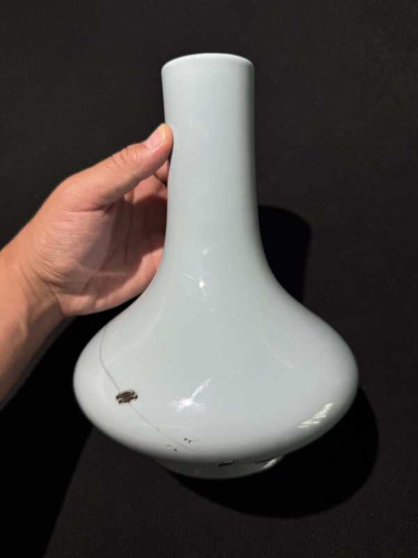 清乾隆 仿汝天青釉荸荠瓶 - 图8