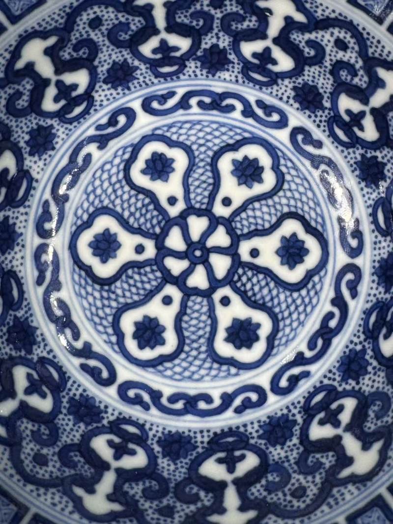 清道光 青花苜蓿纹碗 - 图7