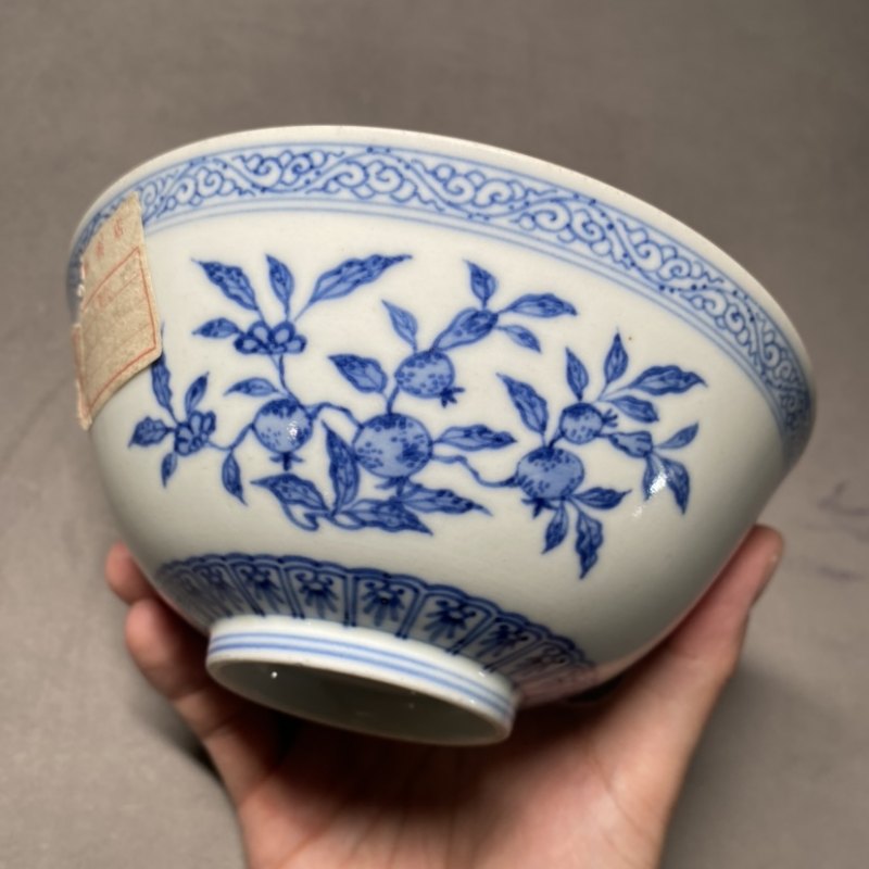 清道光 青花折枝三多纹碗 - 图10