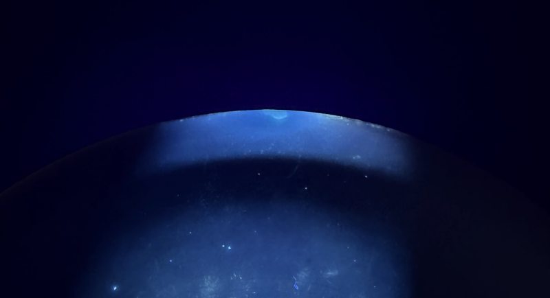 明万历 白釉暗刻龙纹盘 - 图10