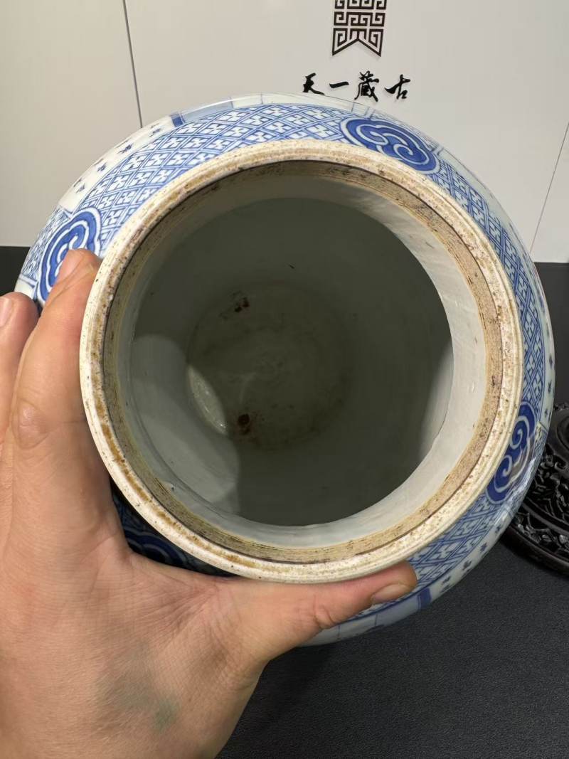 清康熙 青花饮中八仙图将军罐 - 图8