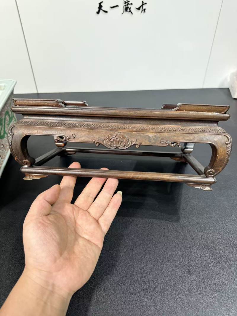 清康熙 矾红海水江涯模印绿龙纹长方花盆 - 图16