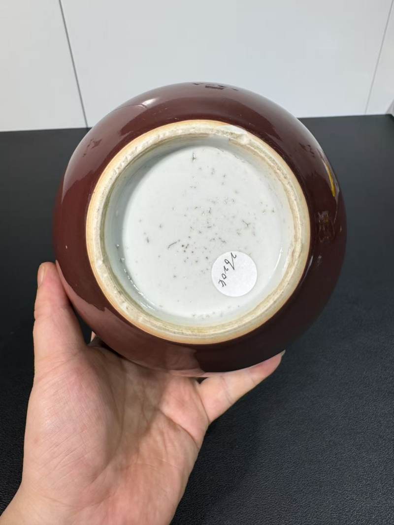 清雍正 霁红釉天球瓶 - 图7