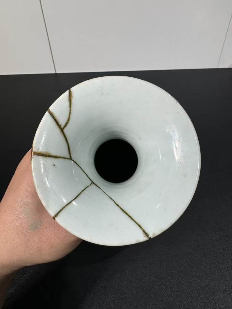 清乾隆 青花釉里红龙衔灵芝纹玉壶春瓶 - 图9