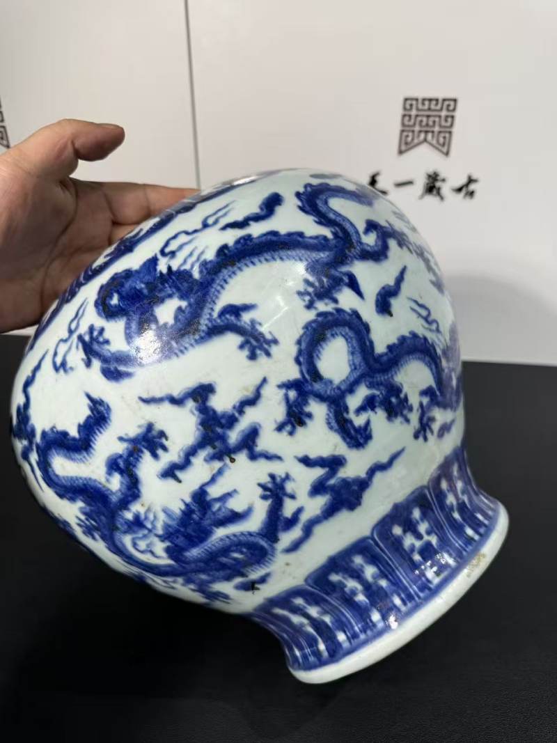 明天顺 青花九龙纹大罐 - 图7